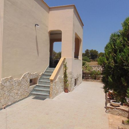 Alloggio In Villa Cristina B&B Галиполи Екстериор снимка