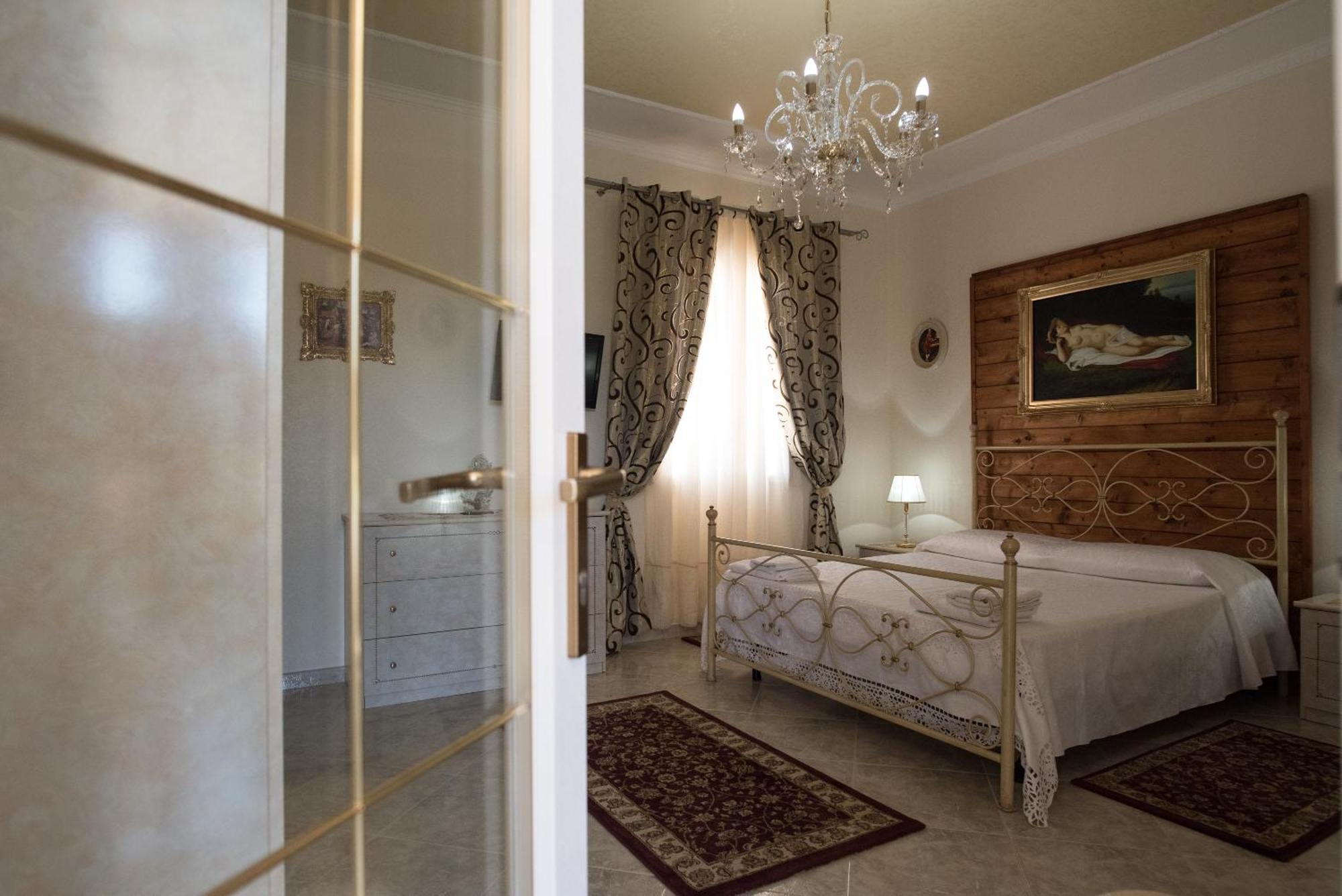 Alloggio In Villa Cristina B&B Галиполи Екстериор снимка