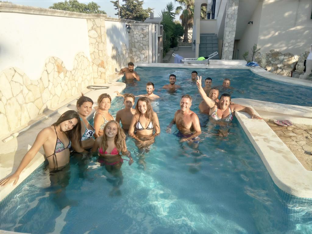 Alloggio In Villa Cristina B&B Галиполи Екстериор снимка